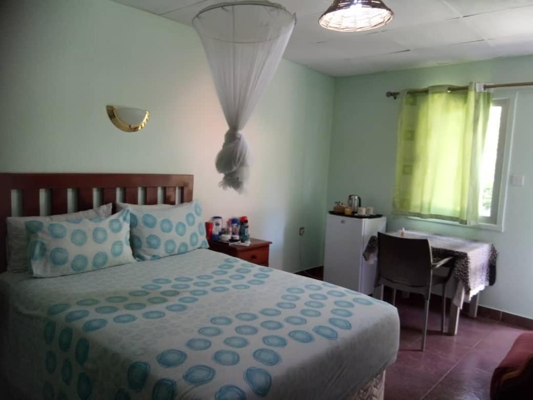 Gloria'S Bed And Breakfast Livingstone Eksteriør bilde