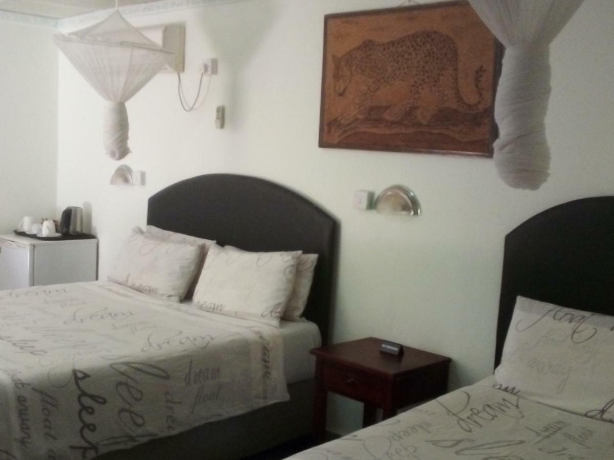 Gloria'S Bed And Breakfast Livingstone Eksteriør bilde