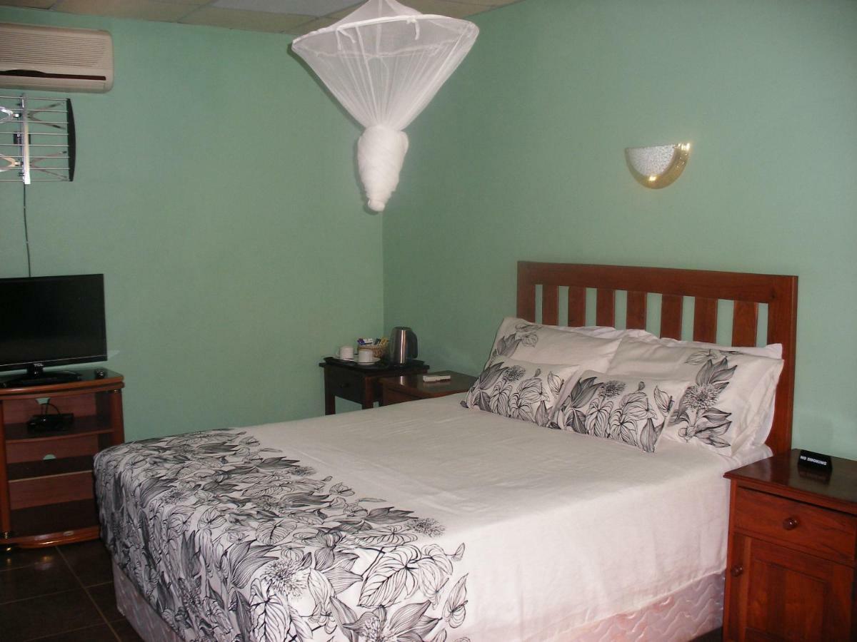 Gloria'S Bed And Breakfast Livingstone Eksteriør bilde
